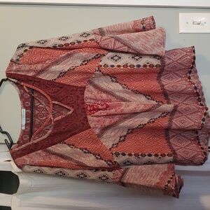Maurices top